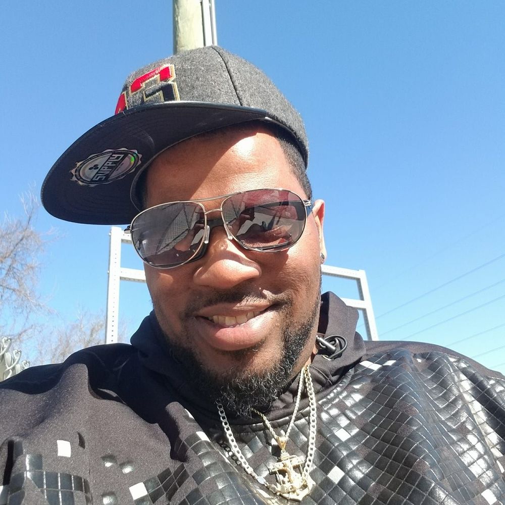 Meet your Posher, Randall